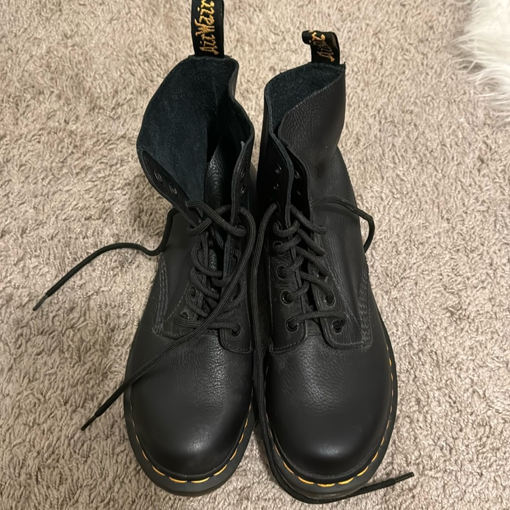 Doc Martens / Dr. Martens